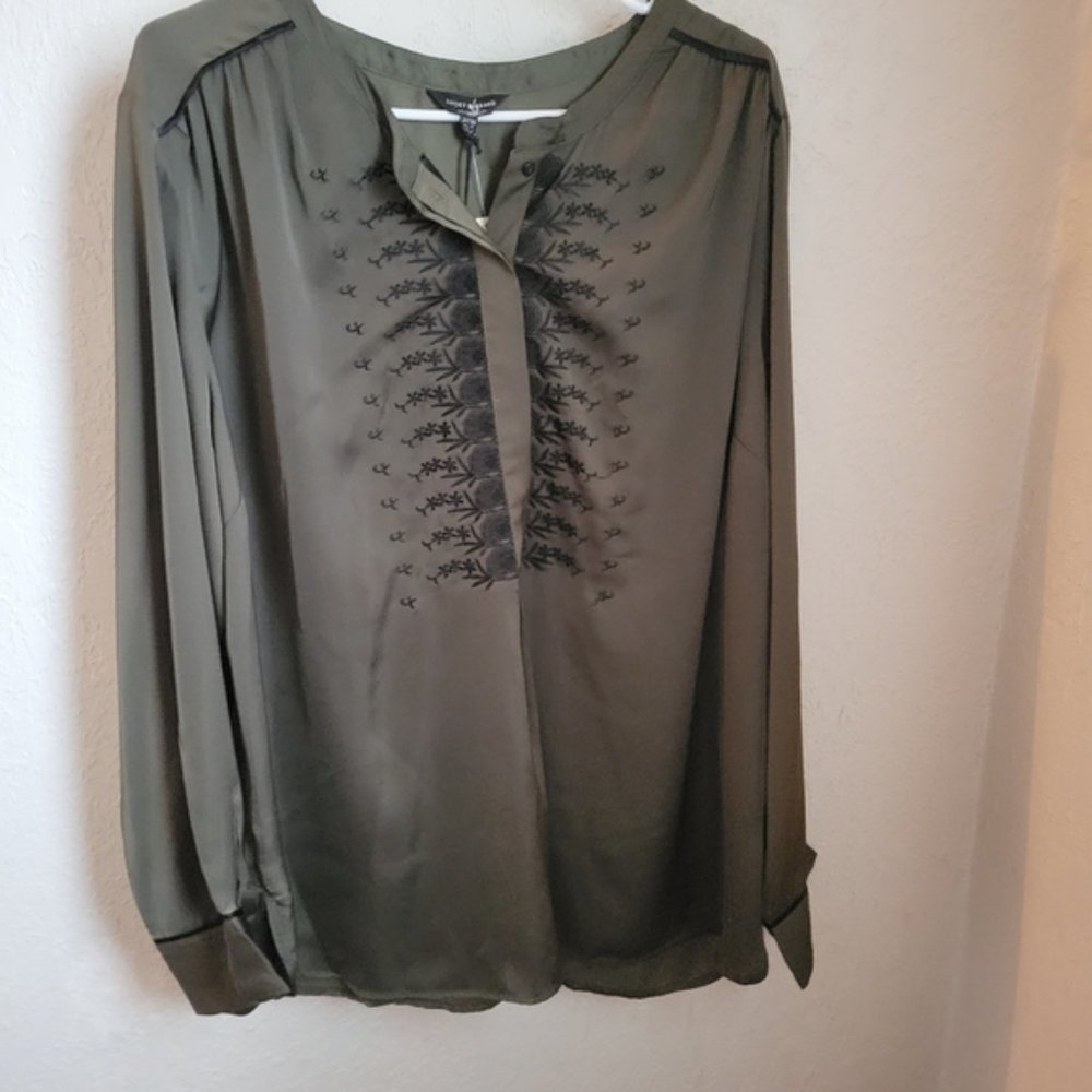 Lucky Brand embroidered blouse long sleeves size 2x
